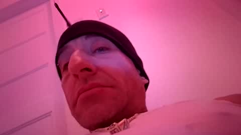 juicystraw online show from 12.15.25