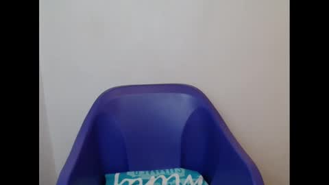 Snapshot of juicyxpink chatting on 02.15.25 juicyxpink online show from 02.15.25