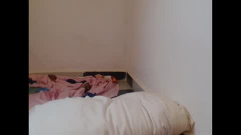 Snapshot of juicyxpink chatting on 03.07.25 juicyxpink online show from 03.07.25