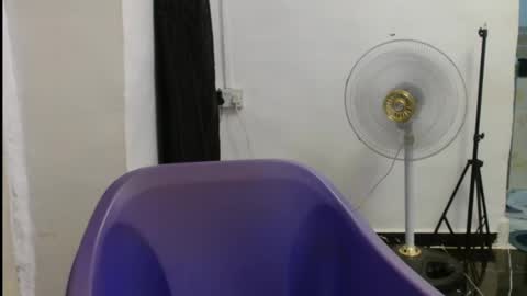 juicyxpink online show from 04.18.26