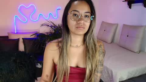 Jules and Gia online show from 02.14.25