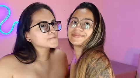 Jules and Gia online show from 02.22.25