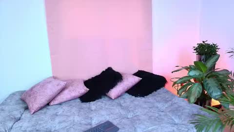 Jules and Gia online show from 11.01.25