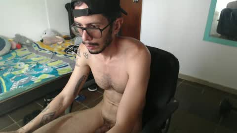 Snapshot of julfigo chatting on 06.30.26 Julfigo online show from 06.30.26