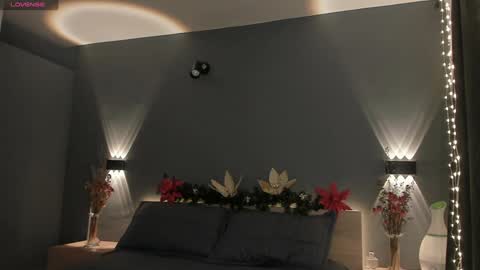 Juli Modelo Independiente online show from 12.11.24