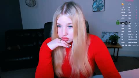 juli kisss online show from 01.03.25