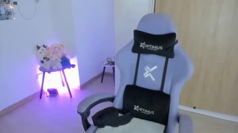 juli_santos_22 online show from 10.05.25