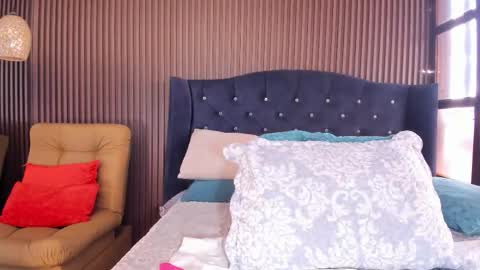 Julia online show from 10.27.25