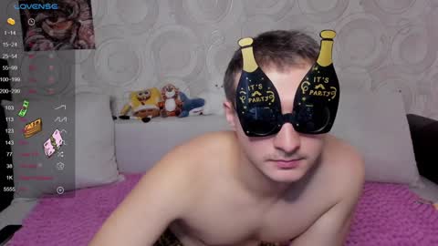 Snapshot of julia_jellyfish chatting on 12.20.24 Julia online show from 12.20.24