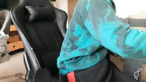 julia_official online show from 02.21.26