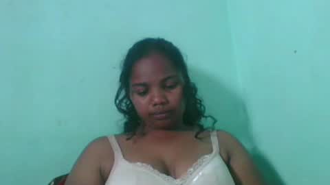juliah02 online show from 01.24.25