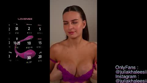 Julia Khaleesii online show from 03.25.26