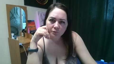 Snapshot of juliamorgann chatting on 06.20.26 juliamorgann online show from 06.20.26