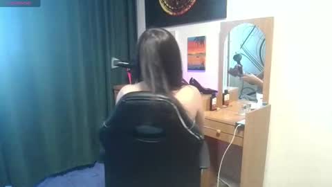 Snapshot of juliamorgann chatting on 07.18.26 juliamorgann online show from 07.18.26