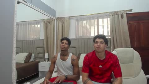 Snapshot of julian_billy chatting on 02.14.25 julian billy online show from 02.14.25