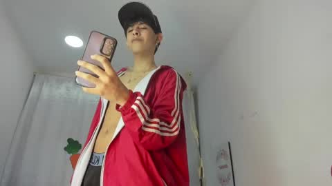 Julian online show from 04.21.26