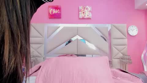 juliana_diamond_ online show from 05.14.26