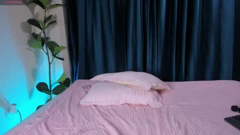 Juliana online show from 11.12.25