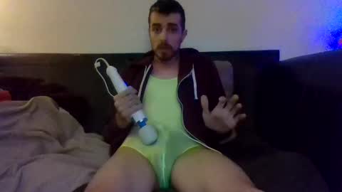 julianjj2001 online show from 12.04.24