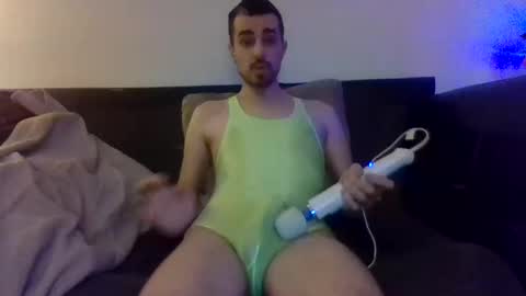 julianjj2001 online show from 12.29.24