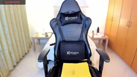 Fernanda online show from 01.08.25