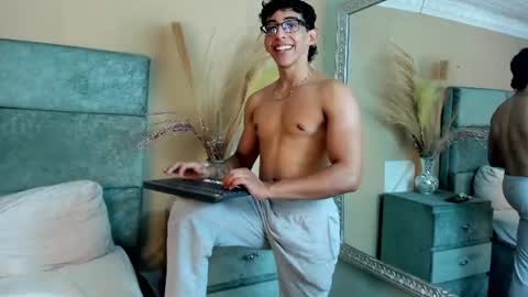 Snapshot of julianrouss chatting on 07.02.26 Julian online show from 07.02.26