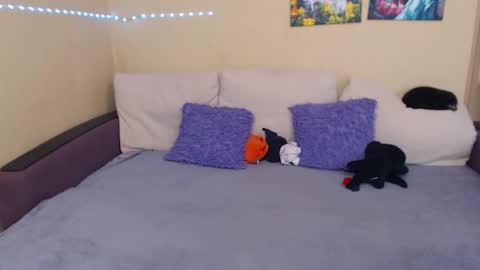 Jul online show from 09.09.25