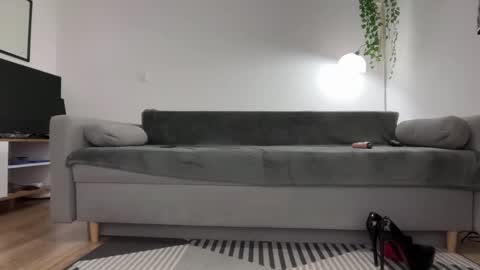 Julia online show from 10.18.25