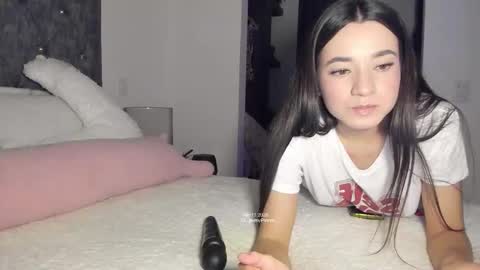 Jeimy Help me to reach 100 thumbs up online show from 03.12.26