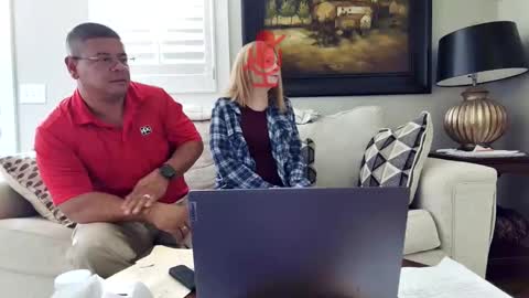 Snapshot of julieholliday chatting on 11.04.25 Julie Holliday online show from 11.04.25