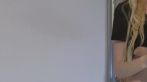 Julia online show from 10.28.25