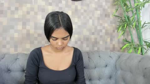 Juli online show from 11.08.25