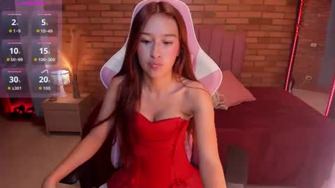 Snapshot of julieta_moretti chatting on 06.19.26 Julieta online show from 06.19.26