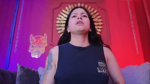  Julieta  online show from 11.14.25