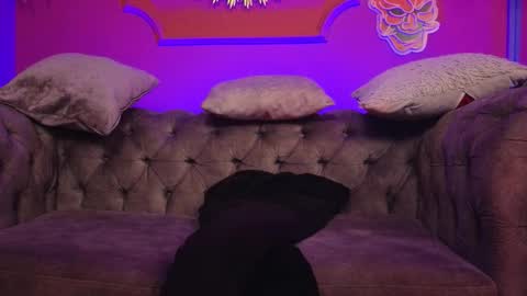  Julieta  online show from 12.15.25