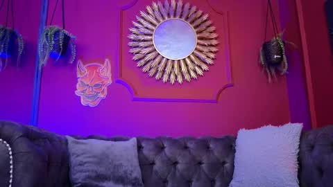 Snapshot of julieta_russell chatting on 02.20.26 Julieta online show from 02.20.26