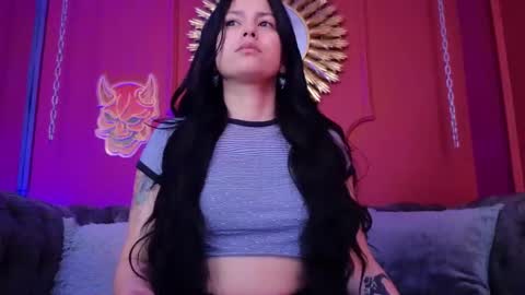 Snapshot of julieta_russell chatting on 02.21.26 Julieta online show from 02.21.26