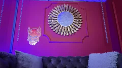 Snapshot of julieta_russell chatting on 02.26.26 Julieta online show from 02.26.26