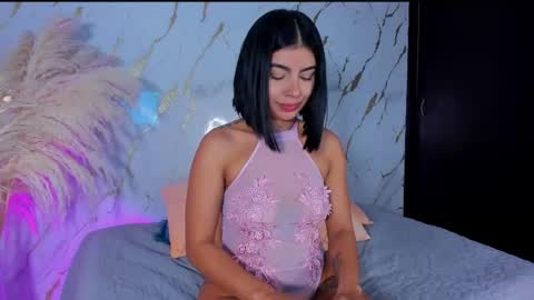 Snapshot of julietagames69 chatting on 12.15.25 Julieth Gomez online show from 12.15.25