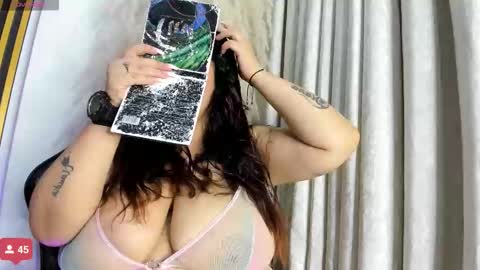 julietakane online show from 11.14.25