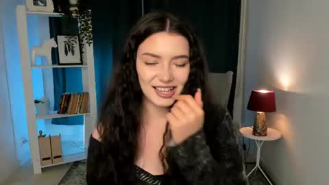 Julieta or Jully online show from 07.04.26