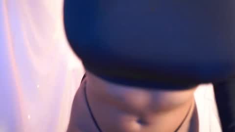 julietawinona online show from 11.22.25