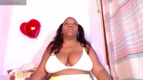 Julieth Brown online show from 11.18.25