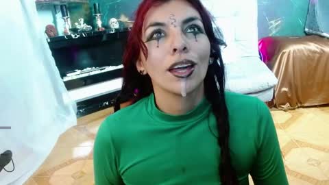 Snapshot of julieth_sex1 chatting on 04.25.26 online show from 04.25.26