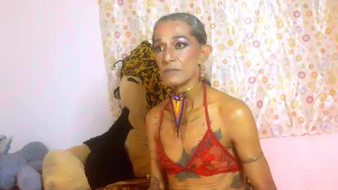 Julieth Wolf online show from 02.10.26