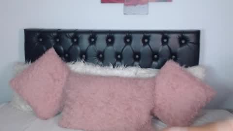 julietha fox online show from 09.19.25