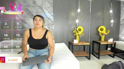 Snapshot of julietha_taylor chatting on 05.21.26 Julietha online show from 05.21.26