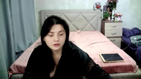 Snapshot of julietkalen chatting on 12.11.24 Julietkitty online show from 12.11.24