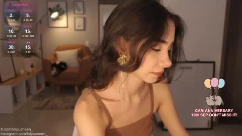 Snapshot of juliette_dee chatting on 09.14.25 Juliette Dee online show from 09.14.25