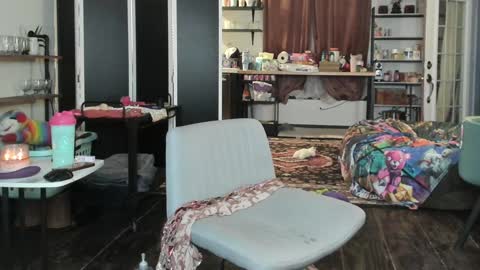 Snapshot of juliette_garden chatting on 01.21.25 Here most days 3 online show from 01.21.25